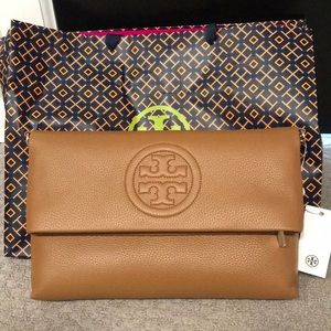 Tory Burch Bombe Messenger purse